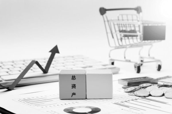 六大行总资产超220万亿日赚38.9亿 全年贷款增量9.45万亿支持实体经济