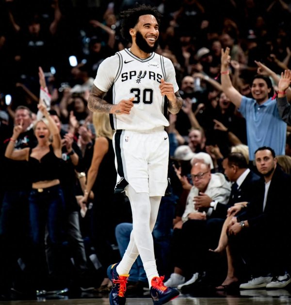 NBA战报速递: 维金斯白菜价, 莫兰特去开拓者, 马刺2笔重要续约